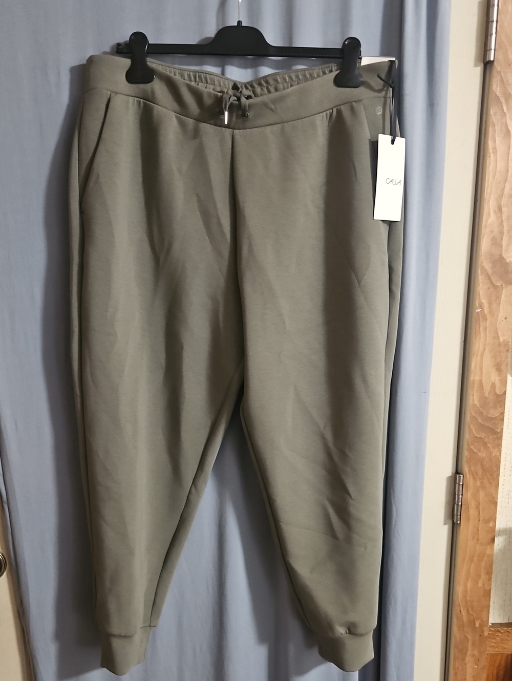 CALIA Women's Soft Scuba Jogger: MUTED GREEN: NEW WITH TAGS: SIZE XXL